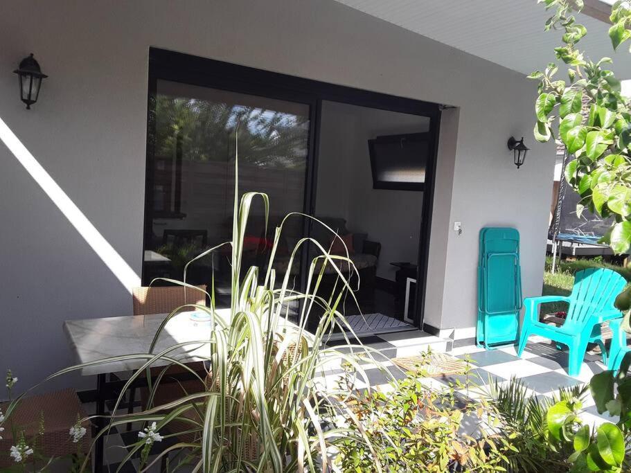 Maisonnette 28 M2 Au Fond Du Jardin Calme&Confort Mondeville  Bagian luar foto
